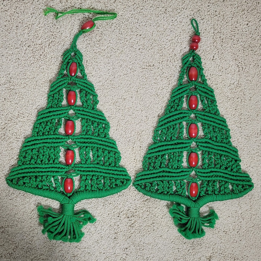 Vintage Christmas Decor Macrame Trees Green Red Wooden Beads Wall Hang Handmade